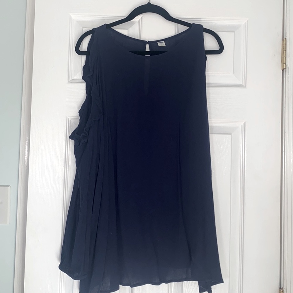 Cold shoulder old navy plus size 2X long sleeve navy blue blouse